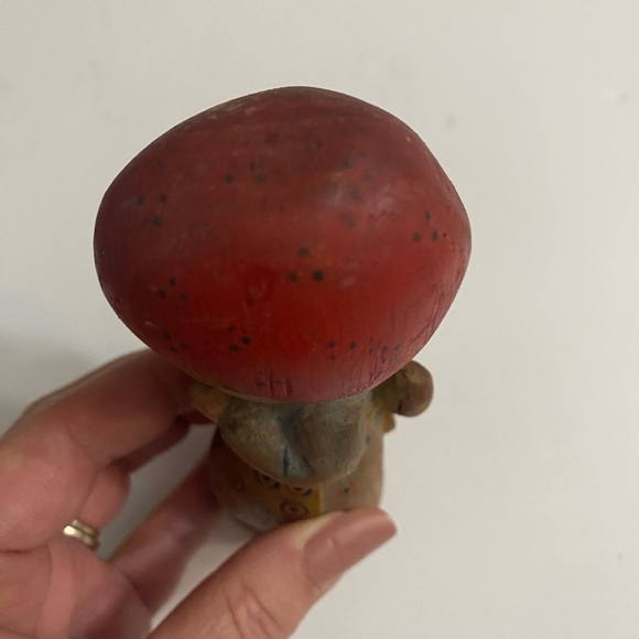 Vintage "Primitive" Look Praying Angel Wood carved Folk Art Holiday decor - Picture 8 of 14